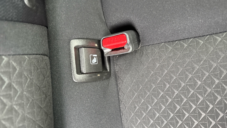 Nissan Juke 1.0 DiG-T 114 N-Connecta 5dr Petrol Hatchback